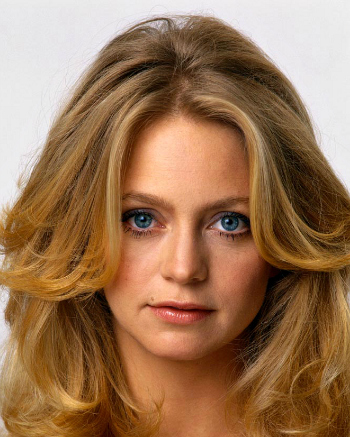 Goldie-hawn-classic-clear-spring